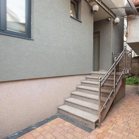 アパート Apartmani Umayah-Dubai ノヴィ・パザル